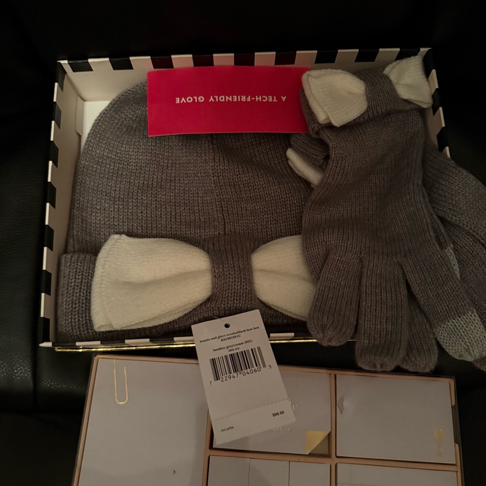 Kate Spade Gray and Cream Winter Hat & Tech Glove Set with Stick Notepad Set - Picture 3 of 8